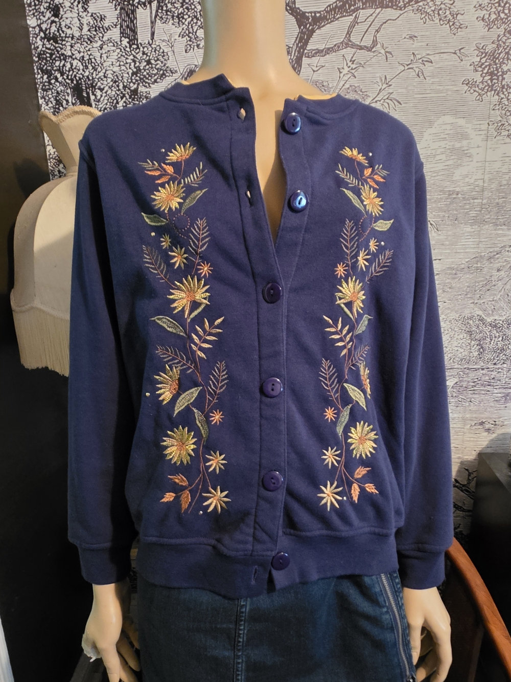 Vintage 90s Embroidered Floral Fall Cardigan Navy Grandmacore PM